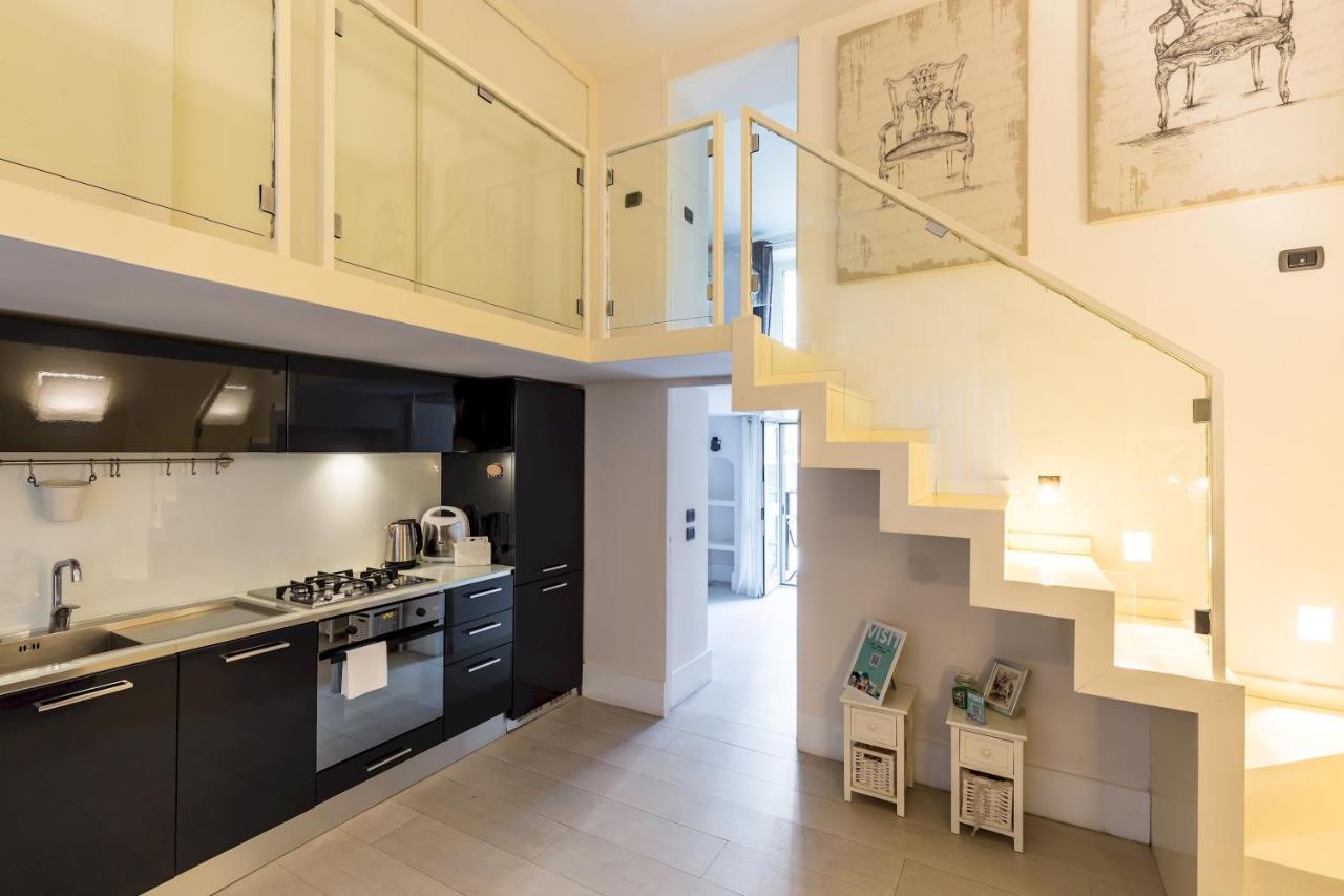 Cool Flat At Via Dei Mille By Napoliapartments Eksteriør billede