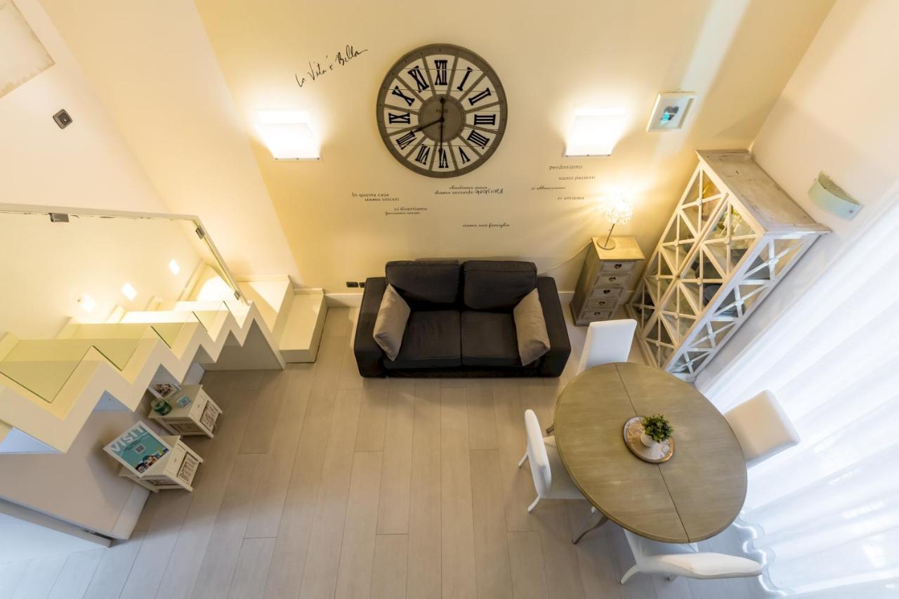 Cool Flat At Via Dei Mille By Napoliapartments Eksteriør billede